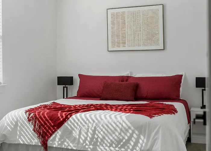 Sleeps 20 In Worth Stockyards With Hottub & Minigolf Vakantiehuis *