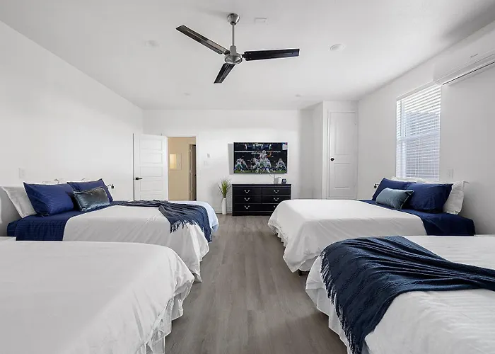 Vakantiehuis Sleeps 20 In Worth Stockyards With Hottub & Minigolf *